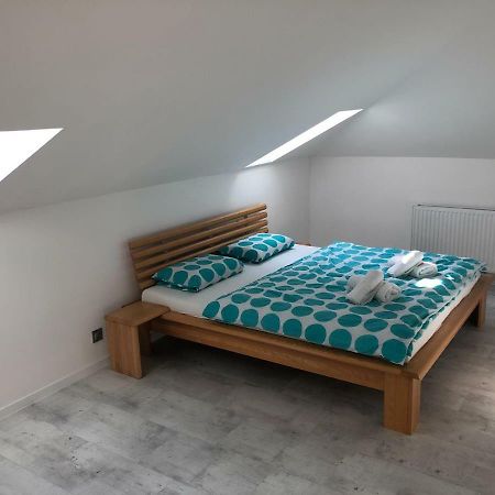 Luxusni Apartman Primo V Centru U Hotelu Thermal Karlsbad Exterior foto