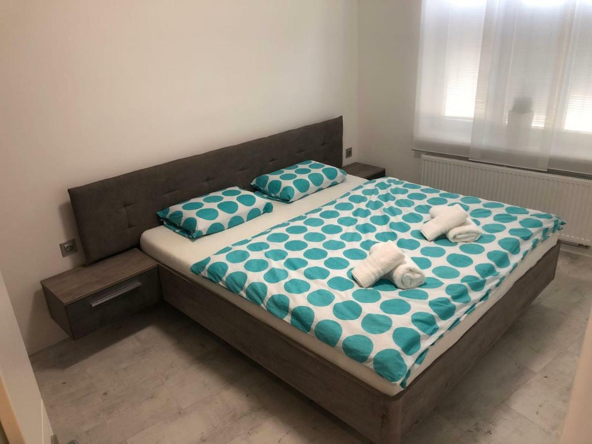 Luxusni Apartman Primo V Centru U Hotelu Thermal Karlsbad Exterior foto