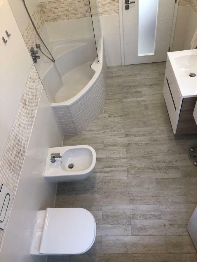 Luxusni Apartman Primo V Centru U Hotelu Thermal Karlsbad Exterior foto